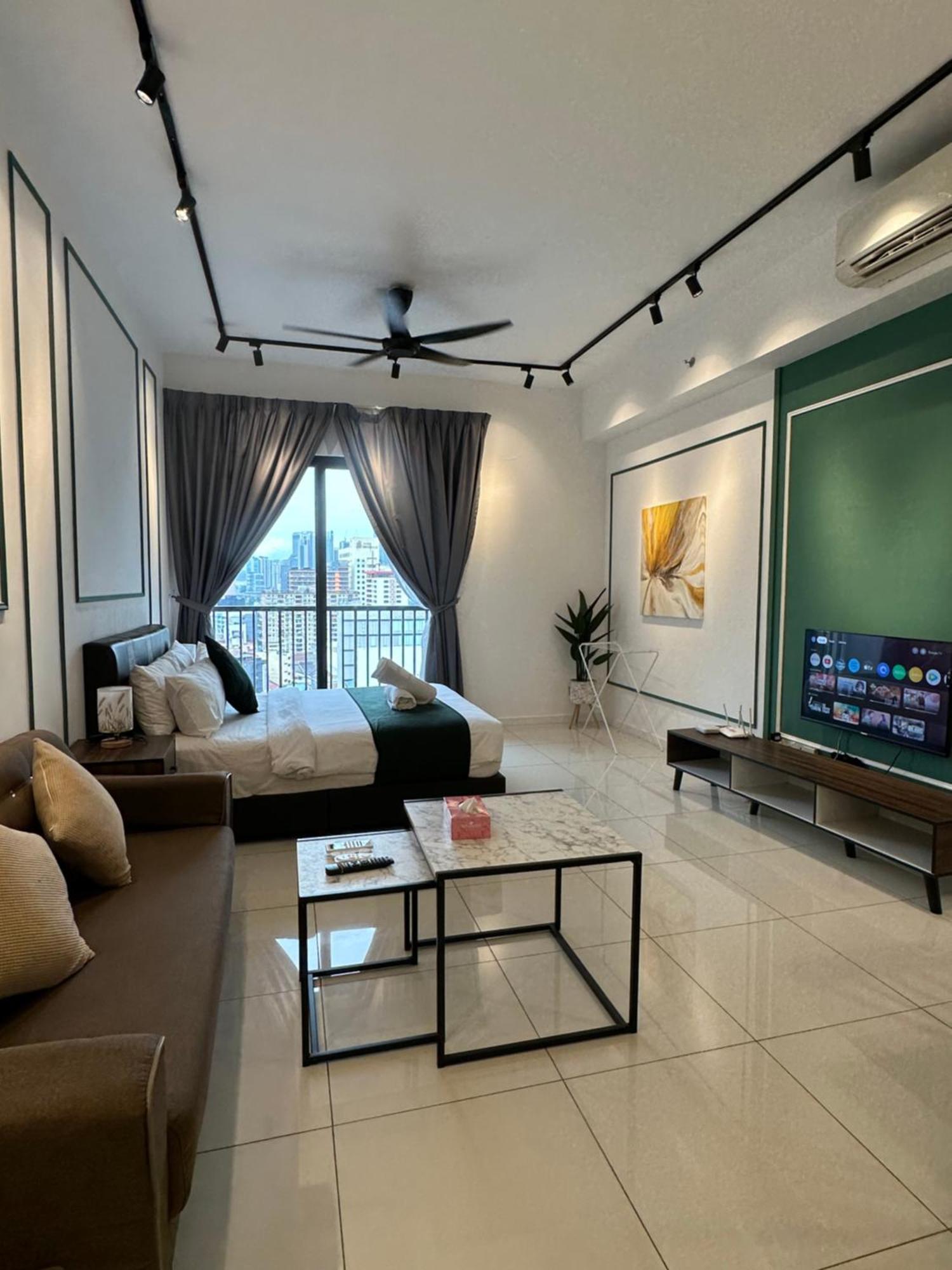 Apartment Chamber Klcc By Greenspace *
