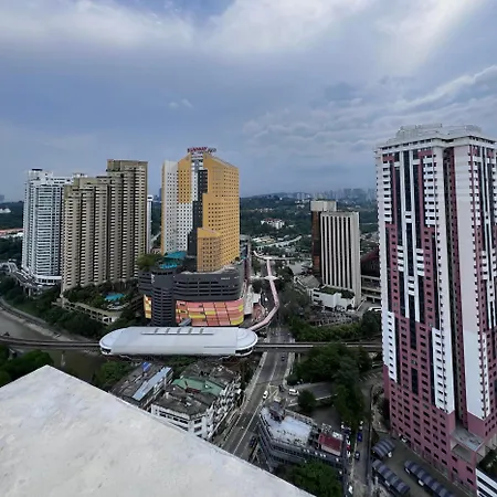 Chamber Suites Klcc By Greenspace Kuala Lumpur Exterior photo